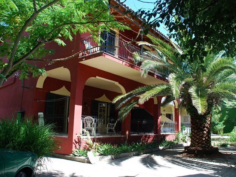 Teressa Apartments Dassiá Exteriér fotografie